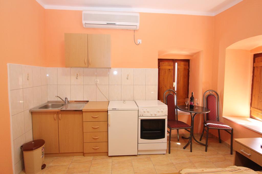 Apartment Stari Grad Требинье Номер фото
